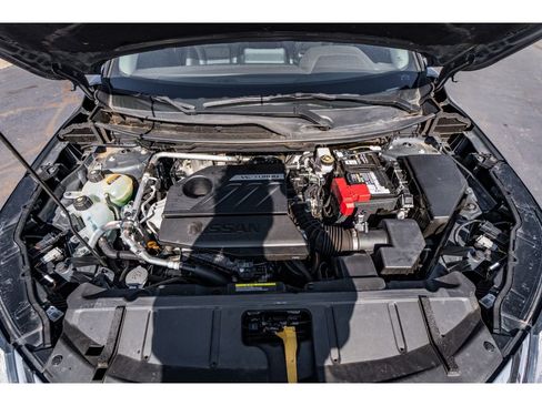 Used 2023 Nissan Rogue SV w/ SV Premium B Package image 30