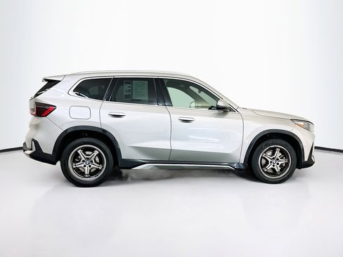 Used 2025 BMW X1 xDrive28i image 10