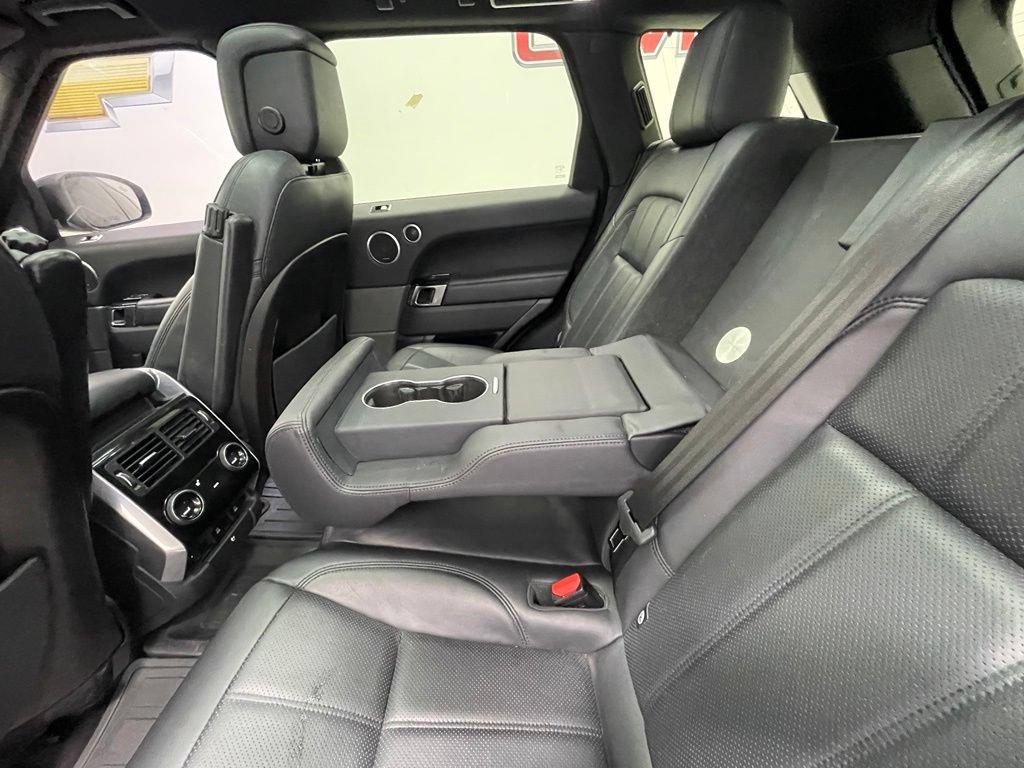 Used 2019 Land Rover Range Rover Sport Supercharged AWD/4WD image 14