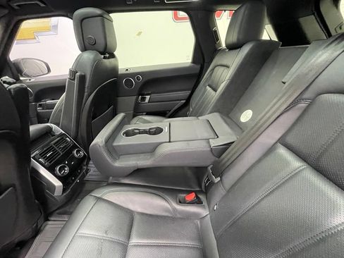 Used 2019 Land Rover Range Rover Sport Supercharged AWD/4WD image 14