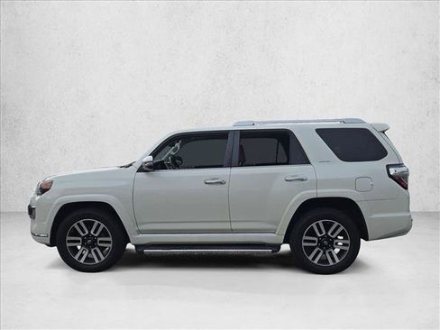 Used 2020 Toyota 4Runner Limited AWD/4WD image 8