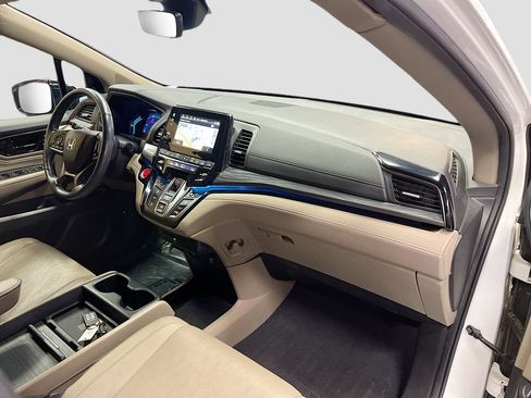 Used 2022 Honda Odyssey Elite image 33