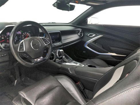 Used 2019 Chevrolet Camaro SS image 25