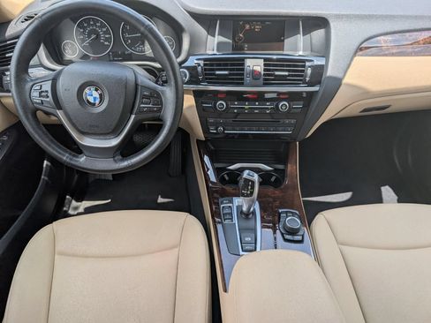 Used 2017 BMW X3 sDrive28i RWD image 7