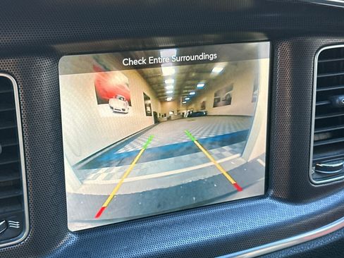Used 2016 Dodge Charger SRT w/ Harman/Kardon Audio Group RWD image 26