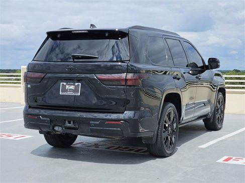 Used 2024 Toyota Sequoia Capstone image 7