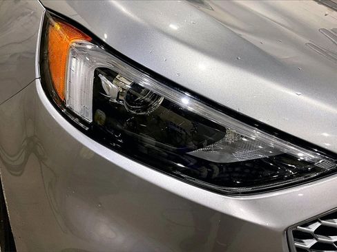 Used 2024 Ford Edge SEL image 25