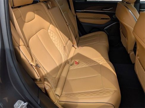 Used 2023 Jeep Grand Cherokee Summit w/ Advanced Protech Group IV image 35