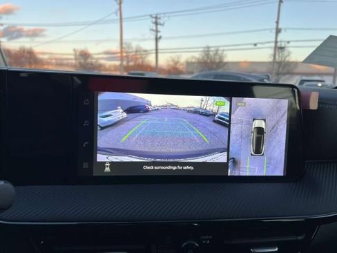 New 2026 Nissan Kicks SR w/ Cold Weather Package image 30