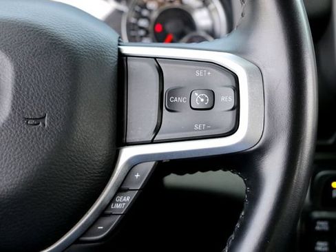 Used 2020 RAM 1500 Lone Star AWD/4WD image 13