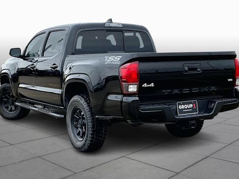 Used 2023 Toyota Tacoma SR image 12