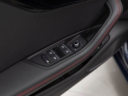 Used 2018 Audi A4 2.0T Premium Plus w/ Premium Plus Package image 33