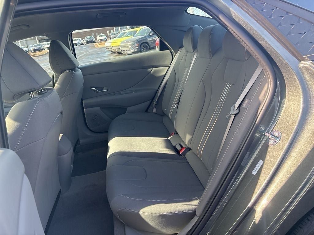 New 2026 Hyundai Elantra Sport FWD image 22