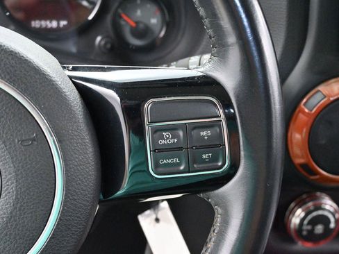 Used 2017 Jeep Wrangler Unlimited Sahara AWD/4WD image 20