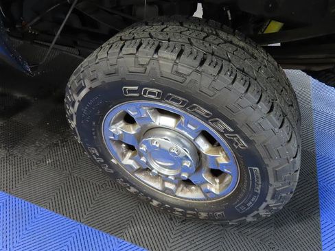 Used 2013 Ford F350 Lariat w/ Chrome Pkg image 10