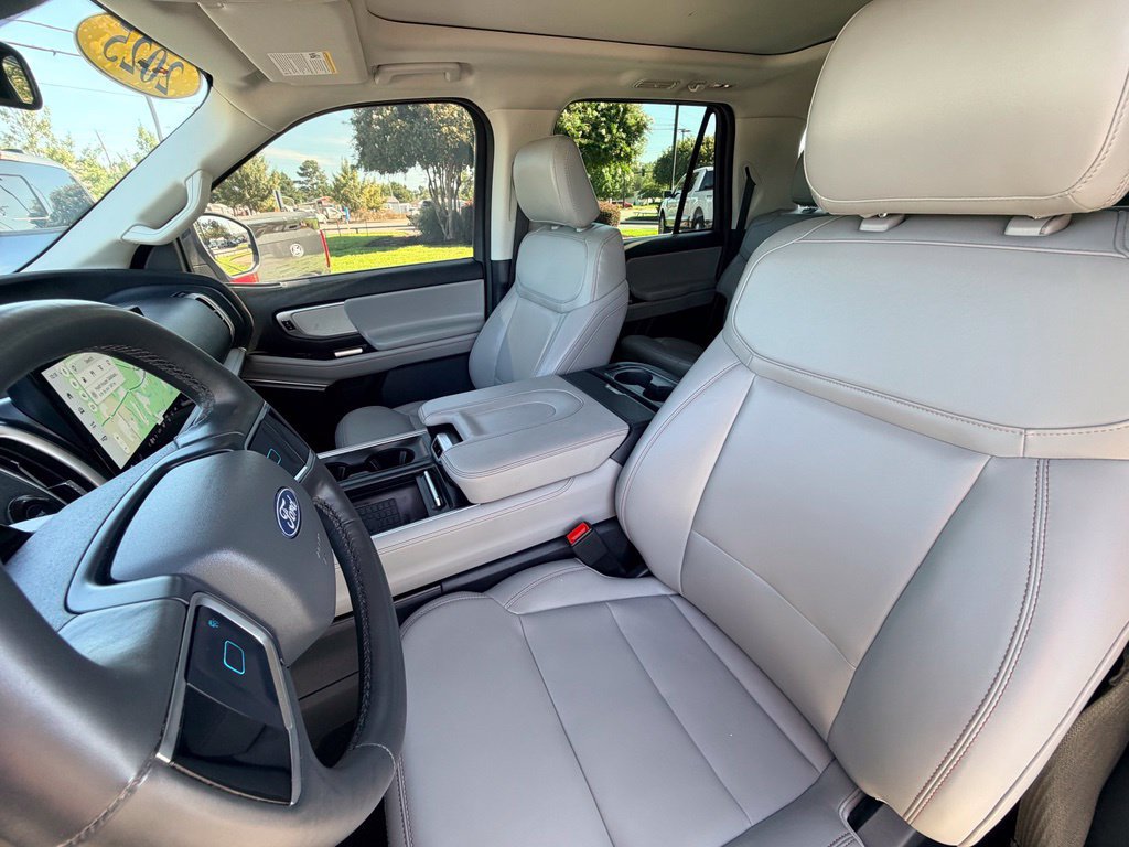 Certified 2025 Ford Expedition Max Active RWD image 24