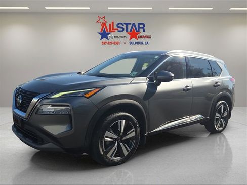 Used 2021 Nissan Rogue SL image 3
