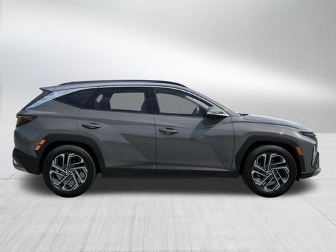 New 2026 Hyundai Tucson Limited image 7