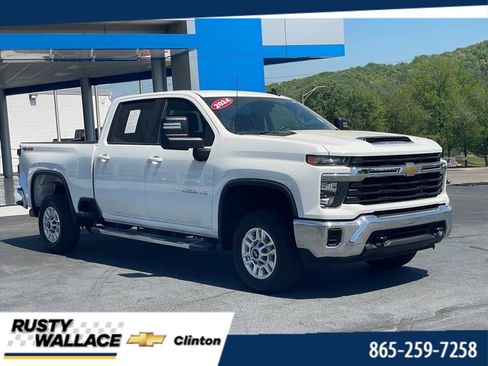 Used 2024 Chevrolet Silverado 2500 LT image 1