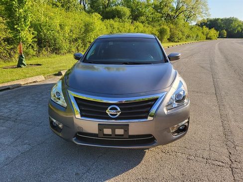 Used 2014 Nissan Altima 2.5 SV FWD image 9