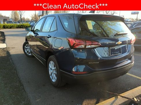 Used 2022 Chevrolet Equinox LS image 4