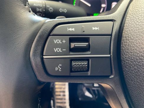 Used 2025 Honda Accord Sport image 12