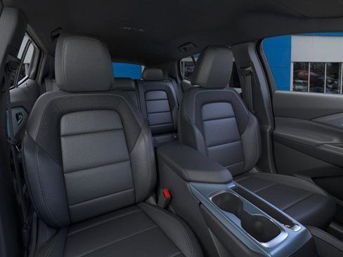 New 2026 Chevrolet Equinox EV LT image 48