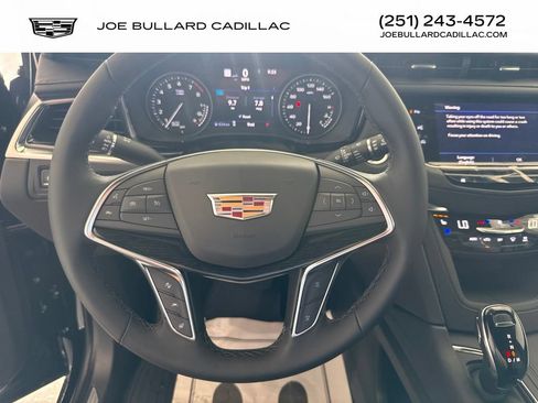 New 2026 Cadillac XT5 Premium Luxury w/ Driver Assist Package FWD image 19