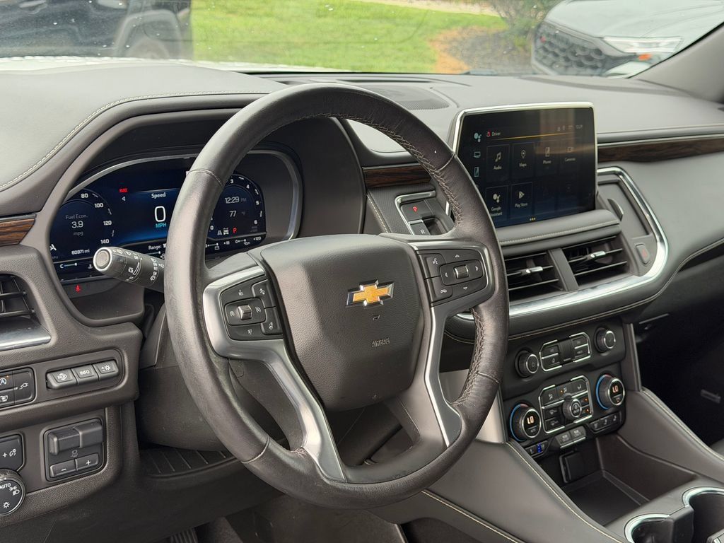 Used 2022 Chevrolet Tahoe Premier AWD/4WD image 26