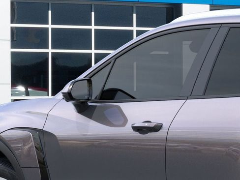 New 2025 Chevrolet Blazer EV LT image 12