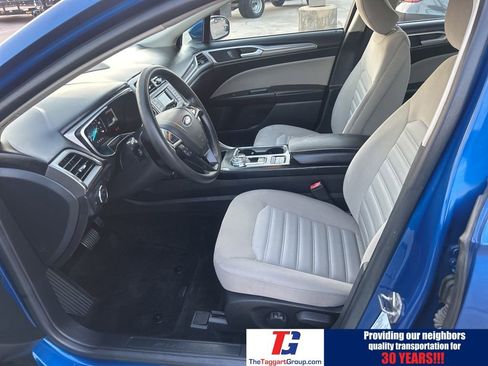 Used 2018 Ford Fusion S image 14