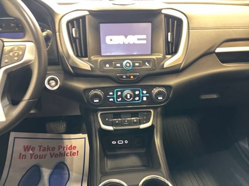 Used 2022 GMC Terrain SLE w/ Driver Convenience Package AWD/4WD image 12