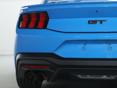 Used 2024 Ford Mustang GT Premium RWD image 41