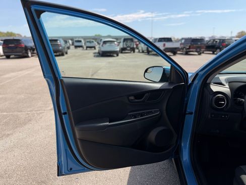 Used 2020 Hyundai Kona SE image 10