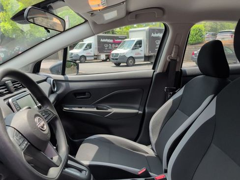 Used 2025 Nissan Versa S w/ S Plus Package FWD image 14