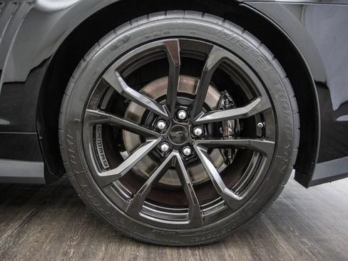 Used 2014 Chevrolet Camaro ZL1 RWD image 41