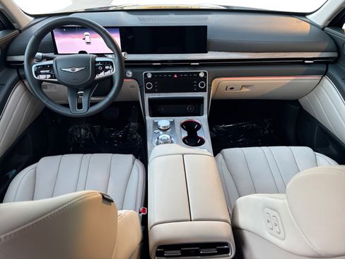 Used 2025 Genesis GV80 2.5T Advanced image 10