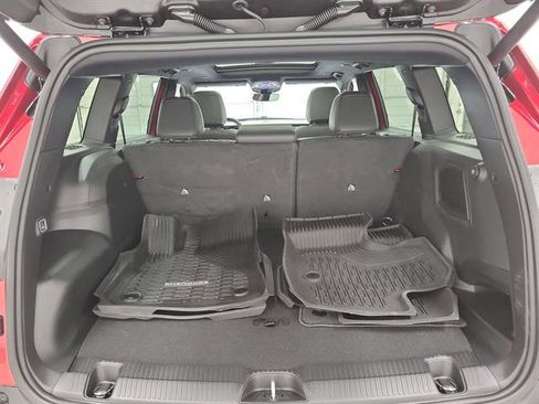 Used 2026 Jeep Cherokee Limited image 8