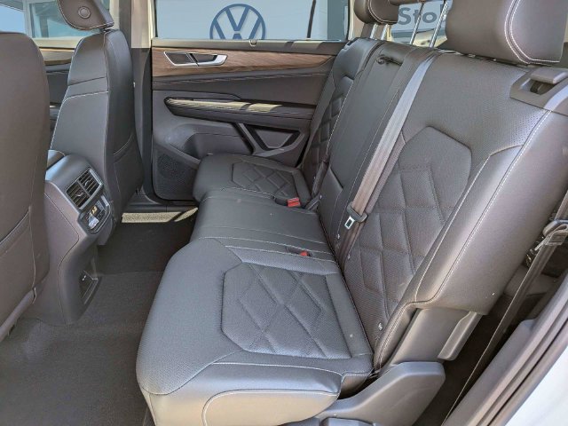 New 2026 Volkswagen Atlas SE FWD image 15