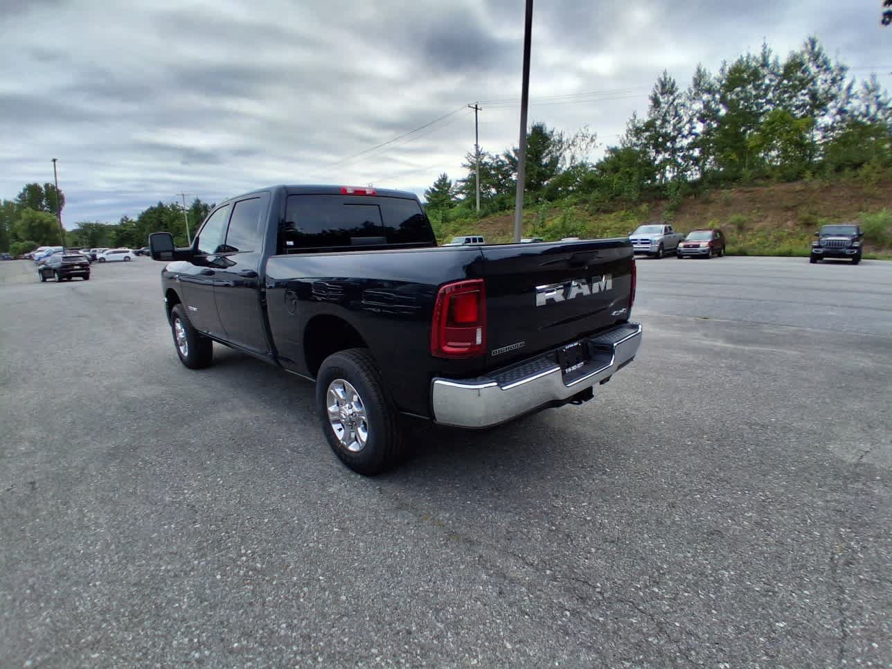 New 2026 RAM 3500 Big Horn AWD/4WD image 6