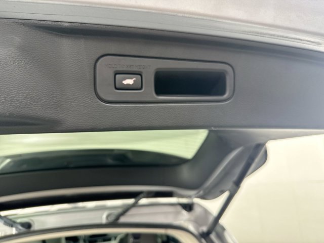 Certified 2024 Honda Pilot EX-L image 36