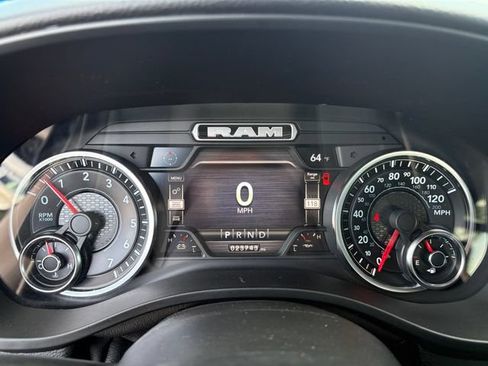 Used 2022 RAM 1500 Big Horn w/ Night Edition AWD/4WD image 32