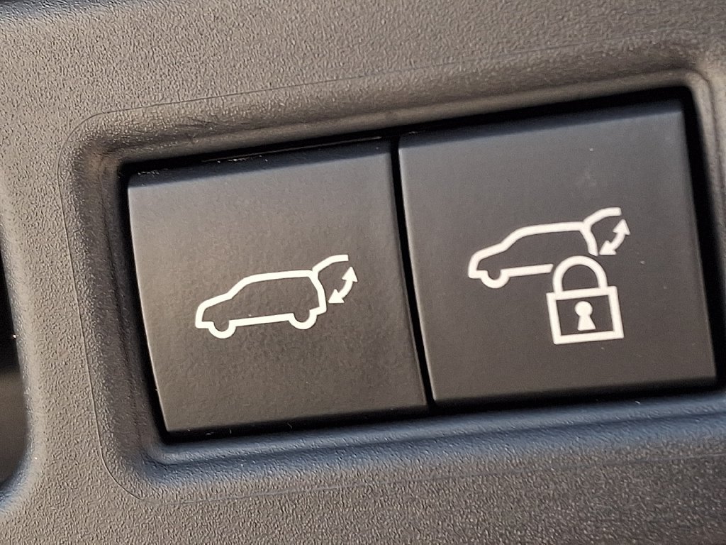 Used 2023 Lexus RX 350 Premium Plus w/ Cold Area Package AWD/4WD image 30