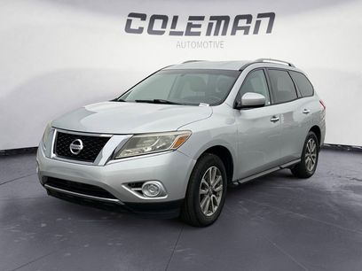 Used 2014 Nissan Pathfinder SV