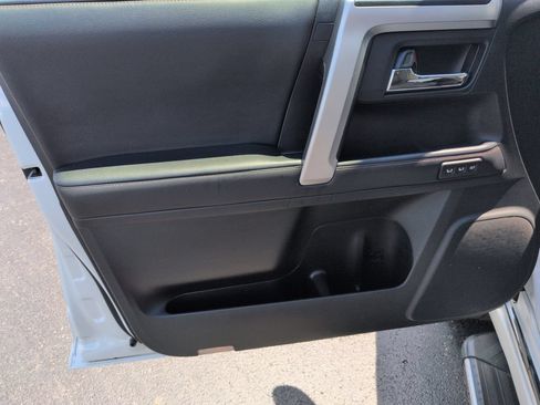 Certified 2023 Toyota 4Runner Limited AWD/4WD image 10