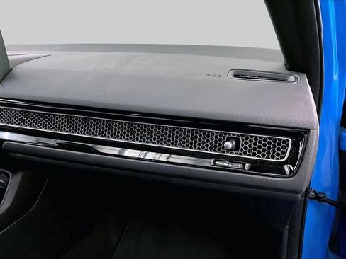 Used 2023 Honda Civic Sport image 15