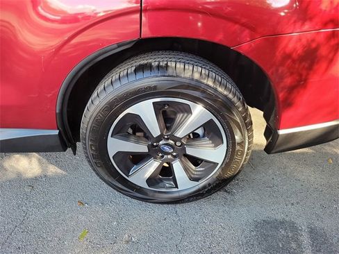 Used 2018 Subaru Forester 2.5i Limited image 6