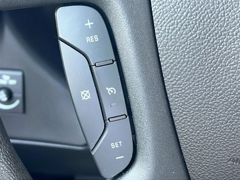 Used 2024 GMC Savana 2500 w/ Driver Convenience Package RWD image 17