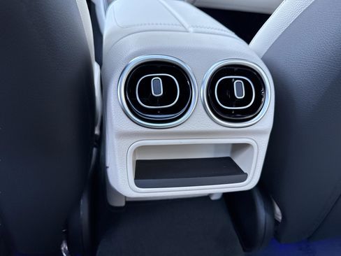 New 2026 Mercedes-Benz C 300 Sedan image 33