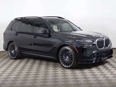 Used 2024 BMW ALPINA XB7 AWD/4WD image 2